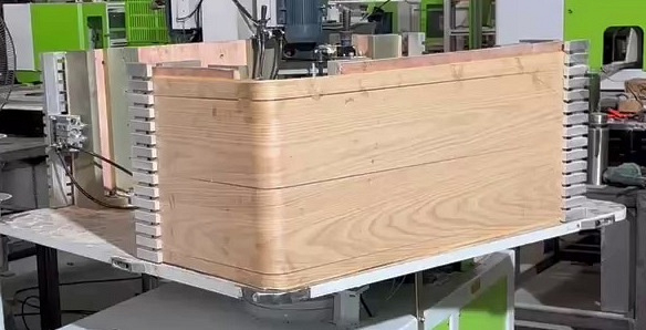Многопильный копировальный станок карусельного типа EcoWood MRS 900