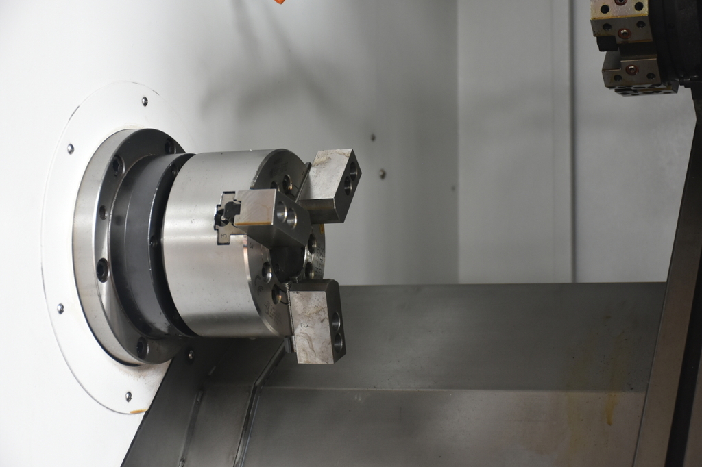 Токарный станок ЧПУ с наклонной станиной MetalTec ТС 32