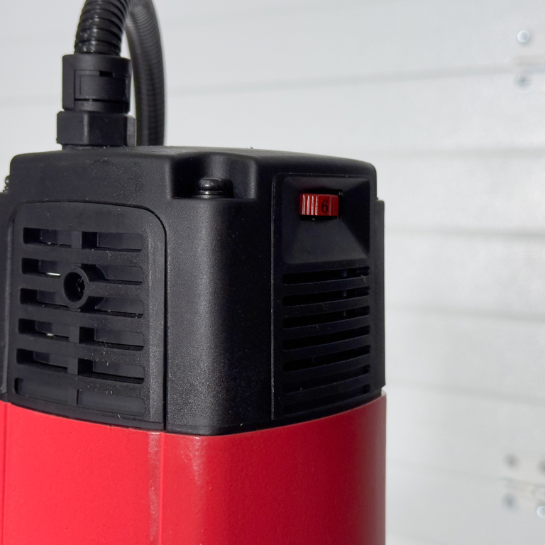 Магнитный сверлильный станок AURA MCM-100R (10710010)
