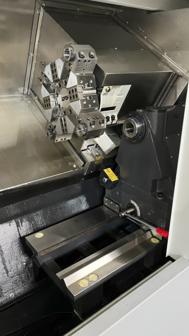 Горизонтальные токарные станки MetalCraft TCK50-500 c ЧПУ Fanuc (TCK50-500.F11/15.A2-6.8K.203T)
