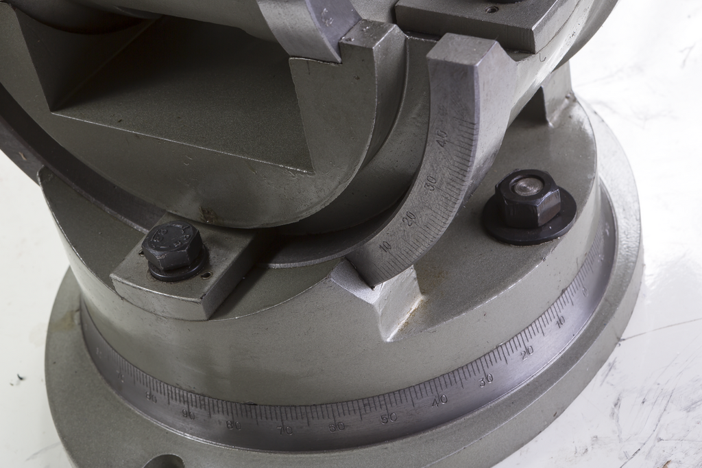 Тиски станочные 3-х осевые, прецизионные TLT/SP-150