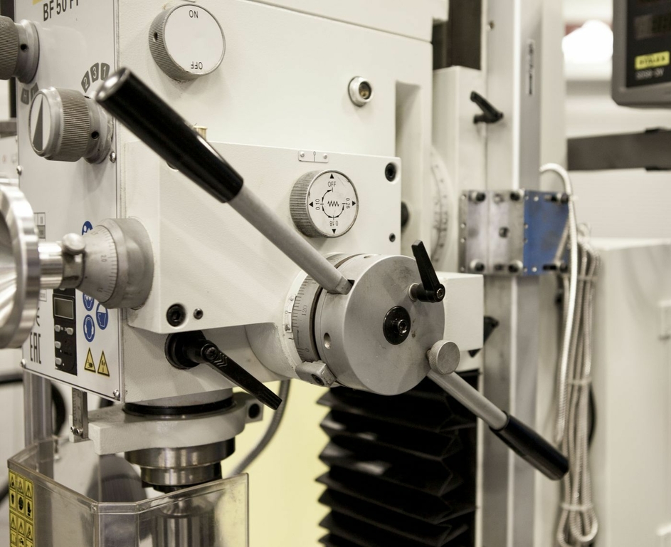 Фрезерно-сверлильный станок Stalex BF50PF (1000х240мм, X-autofeed, с УЦИ, 380В)