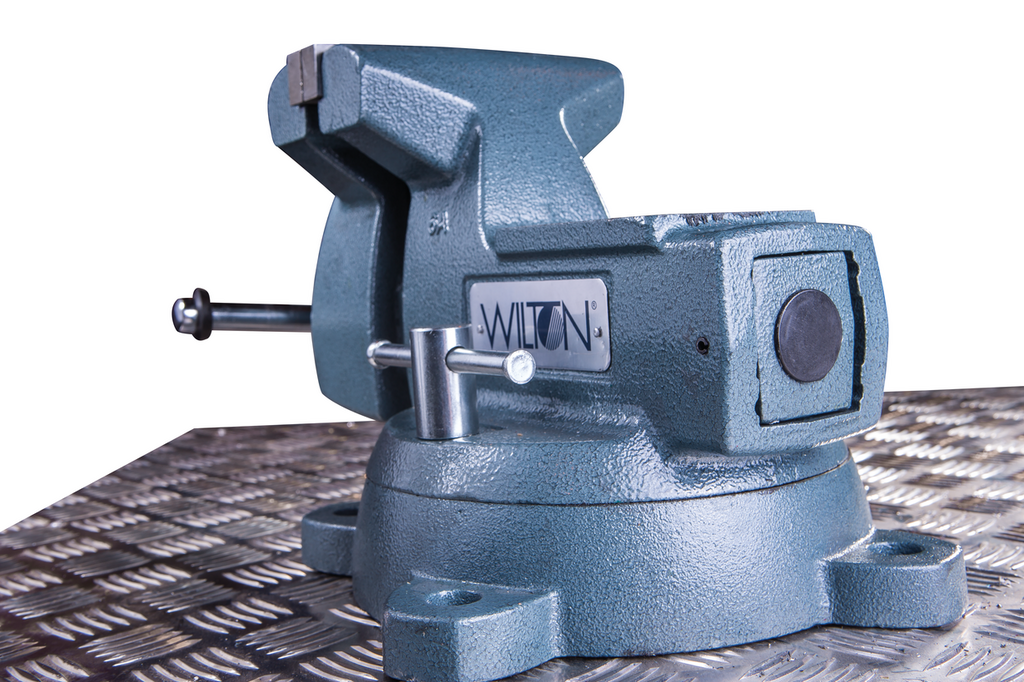 Тиски "Механик" 748A