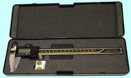 Штангенциркуль 0 - 200 ШЦЦ-I (0,01/0.0005) электронный "CNIC" (EC 1812-2)