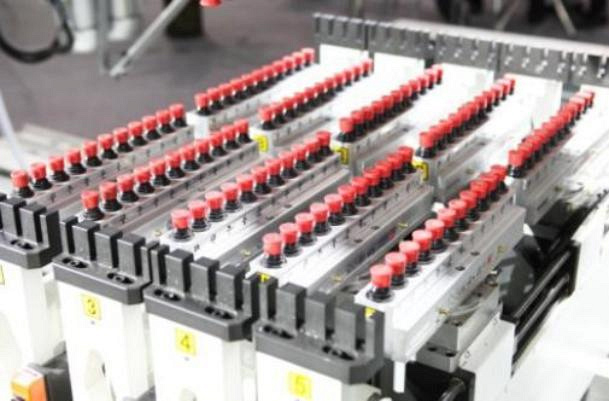 Сверлильно-присадочный станок с ЧПУ Nanxing NDC532A