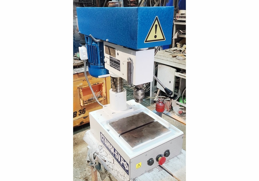 Настольно сверлильный станок 2М112 б/у (СУС-1, Латвия, повышенной точности)