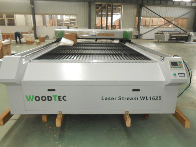 Лазерно-гравировальный станок с чпу WoodTec LaserStream WL 1625