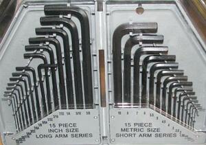 Набор ключей Шестигранных из 30шт (0,7-10мм) (1/20-3/8") в пласт. футляре "CNIC" (2507)