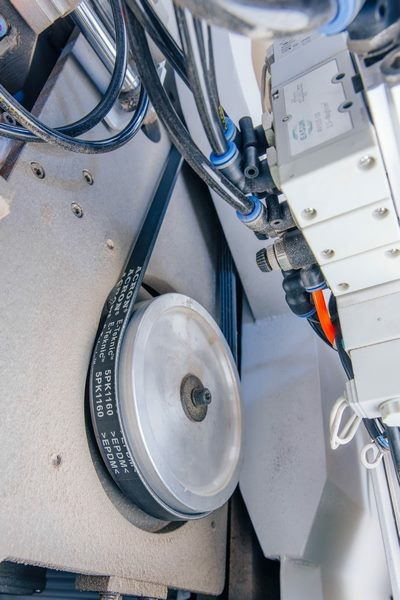 Форматно-раскроечный центр с чпу WoodTec WS-330C