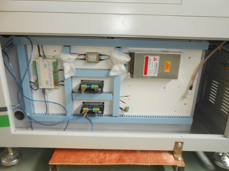 Лазерно-гравировальный станок с чпу WoodTec LaserStream WL 1390