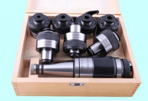 Патрон резьбонарезной с хв-ком 7:24-40 ГОСТ 25827 исп.1 с набором головок из 7шт. М 3-М12 (NТ40-GT12-110L) "CNIC"