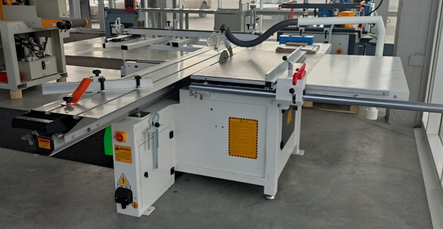 Форматно-раскроечный станок Nanxing MJ1132G