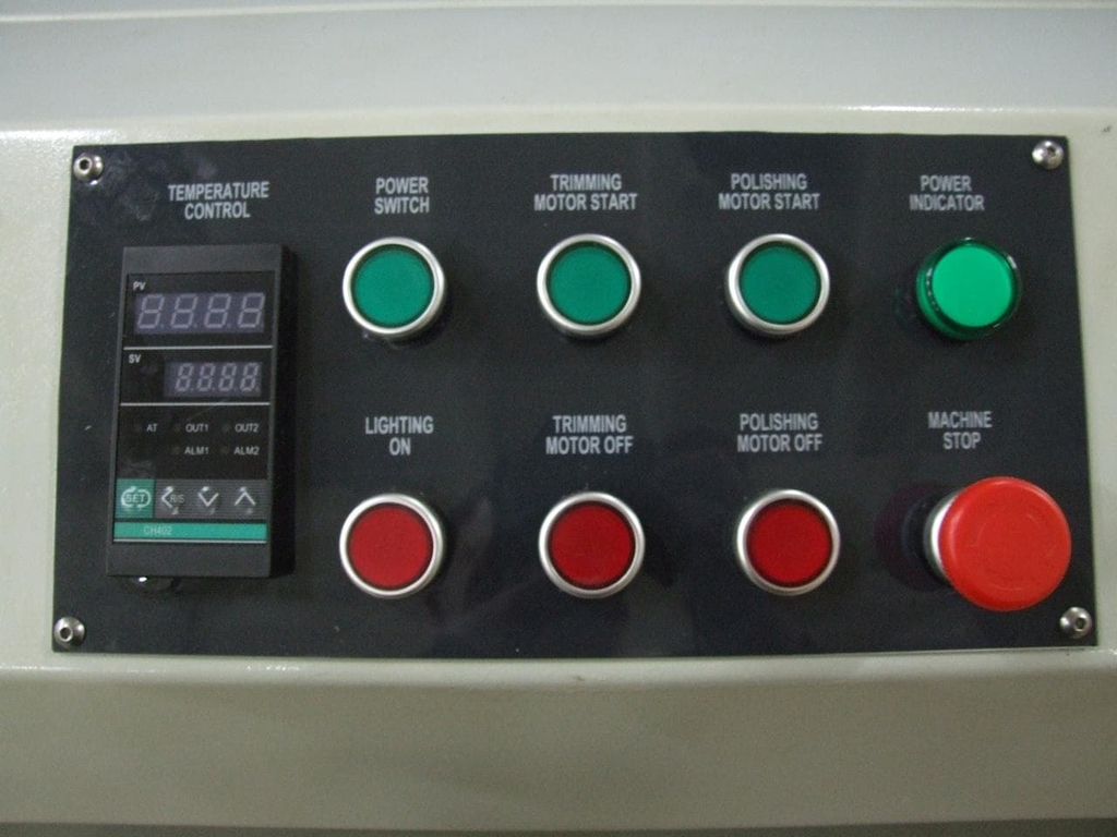 Автоматический кромкооблицовочный станок LTT MF306E