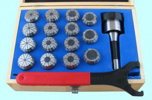 Патрон Цанговый с хв-ком R8 (7/16"- 20UNF) с набором цанг ER40 из 15шт (4-26мм) "CNIC"