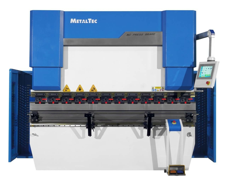 Листогибочный гидравлический пресс с ЧПУ TP10S MetalTec HBM 80/2500C