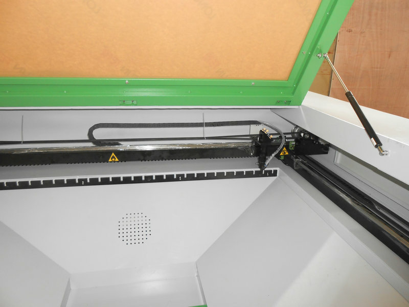 Лазерно-гравировальный станок с чпу WoodTec LaserStream WL 1390