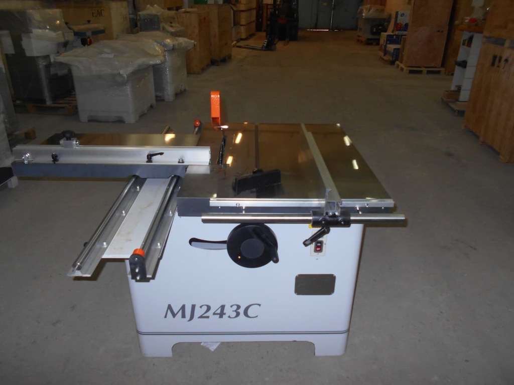 Круглопильный станок LTT MJ-243C