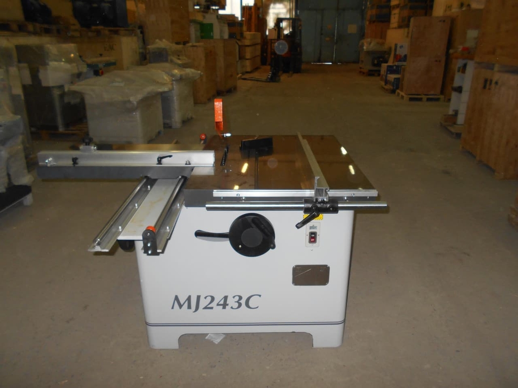 Круглопильный станок LTT MJ-243C