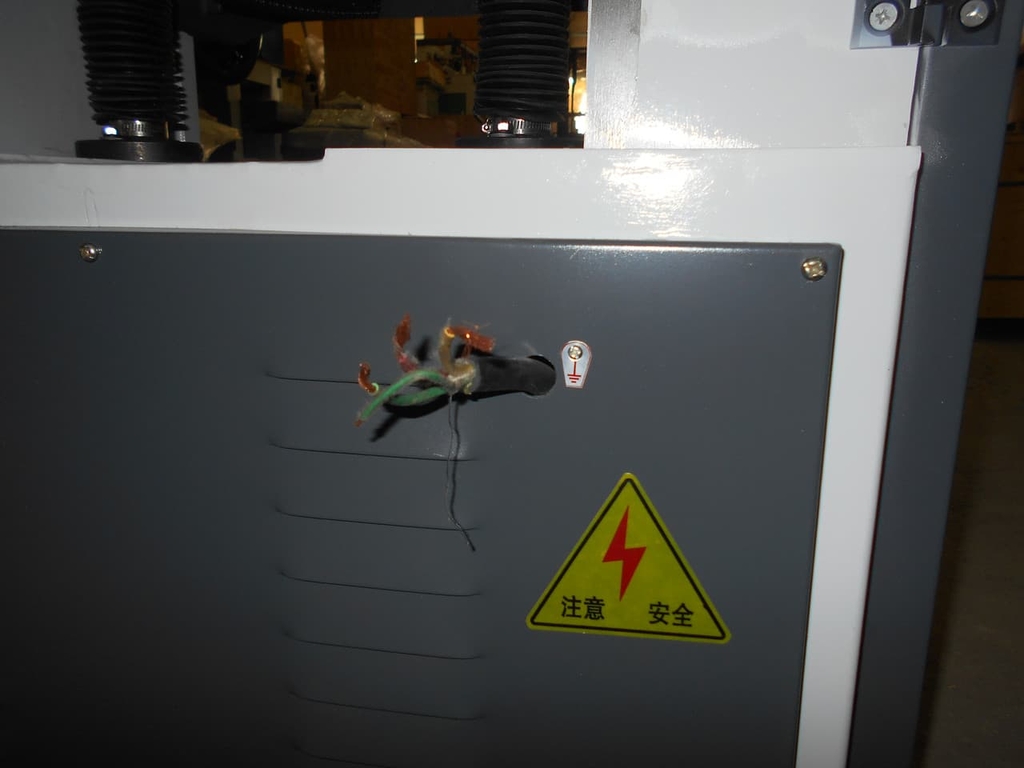 Рейсмусовый станок LTT MB104HL