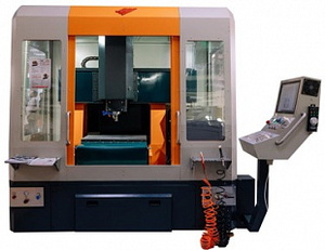 3-осевой фрезерный станок с ЧПУ Clever C900PT