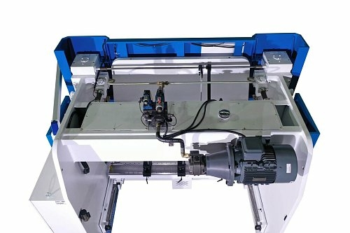 Листогибочный гидравлический пресс с ЧПУ TP10S MetalTec HBM 63/2500C
