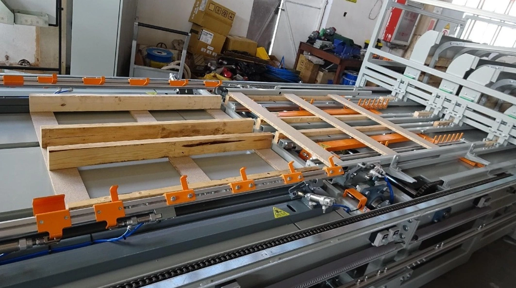 Полуавтоматическая линия сборки поддонов ITALL PALL PALLET MASTER 1000