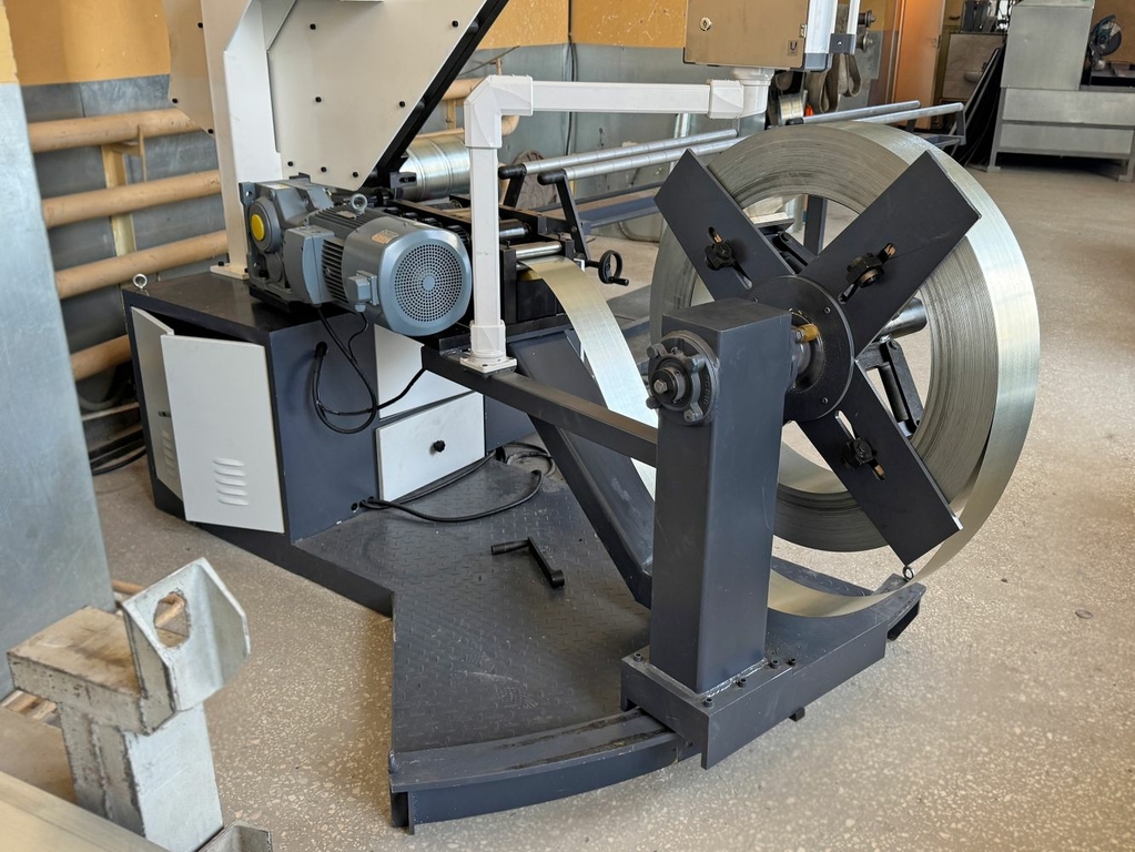 Спирально навивной станок SBTF-1500