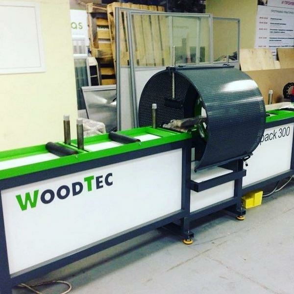 Станок для упаковки изделий стрейч пленкой WoodTec Ecopack 300