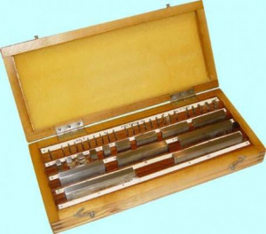 Наборы концевых мер длины № 2, кл.точн.2 (38 мер от 1,005 до 100мм) (КРИН)