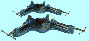 Тиски Слесарные 107 мм угловые 2-х позиционные, ход губок 110мм, настольные (LTM0425 4 1/4") "CNIC"