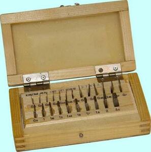 Наборы концевых мер длины №20, кл.точн.1 (23 меры от 0,12 до 3,5мм) г.в. 1989