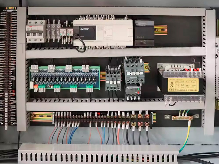 Автоматический трубогибочный станок с ЧПУ DW168CNC