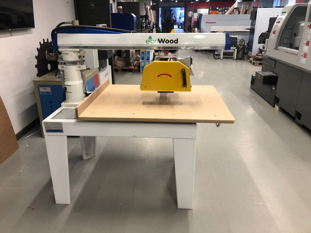 Станок торцовочный EcoWood М 900
