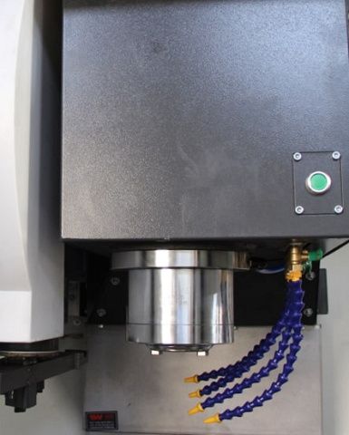 Фрезерный обрабатывающий центр KVL 1055 Fanuc