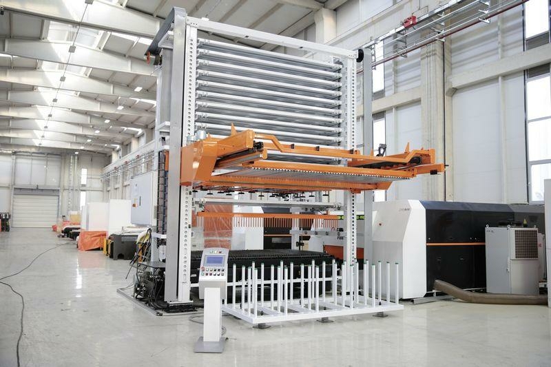 Оптоволоконный лазер Ermaksan Fibermak LM 2000.3x1.5