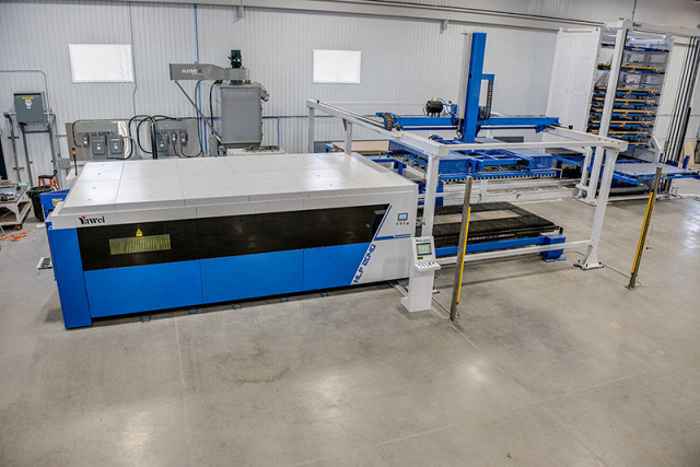 Автоматизированный комплекс лазерной резки YAWEI SMD HLF 6020