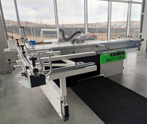 Форматно-раскроечный станок Nanxing MJ1132G