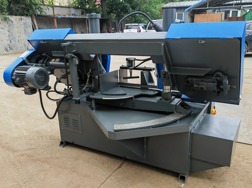 Ленточнопильный станок MetalTec BS 400 CZ (угол до 60°)
