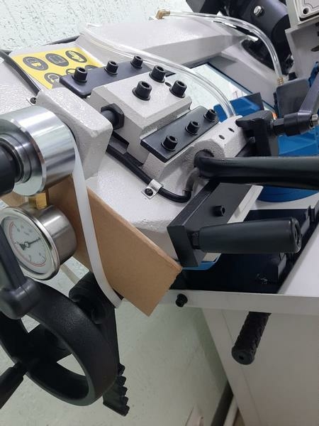 Ручной ленточнопильный станок MetalTec BS 170 FHE