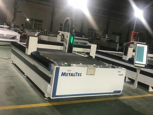 Лазерный станок для резки металла MetalTec 1530B (3000W)
