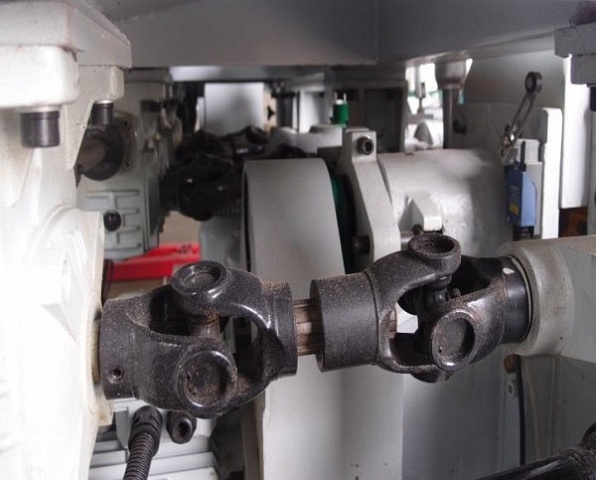 Четырехсторонний продольно-фрезерный станок Beaver 413