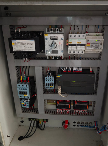 Вальцы четырехвалковые гидравлические IRONMAC 4R HSS 4/2500 х 190