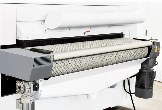 Шлифовальный станок с электронными сегментными утюжками Motimac WT TRHG 1300