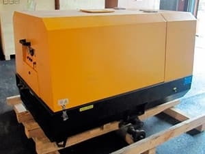 Передвижной винтовой компрессор (дизельный) Dali DLCY-26/25, SKY-40-A