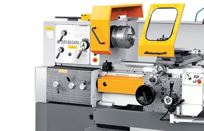 Универсальный токарный станок ZMM Sliven CU400MRD/1500