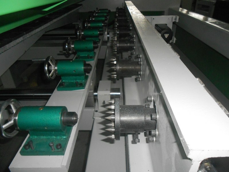 Фрезерно-гравировальный станок с чпу WoodTec T-2512x8