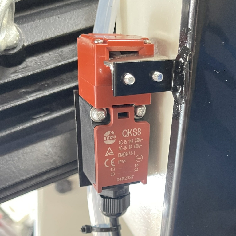 Ленточнопильный станок для резки металла DMM MWS-270 (380v)