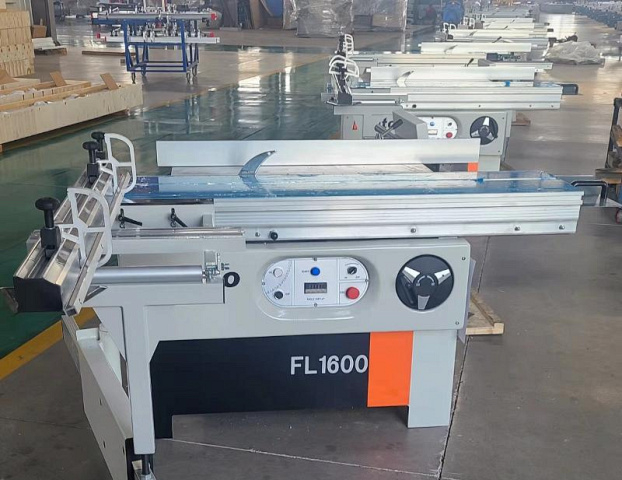 Форматно-раскроечный станок Filato FL-1600