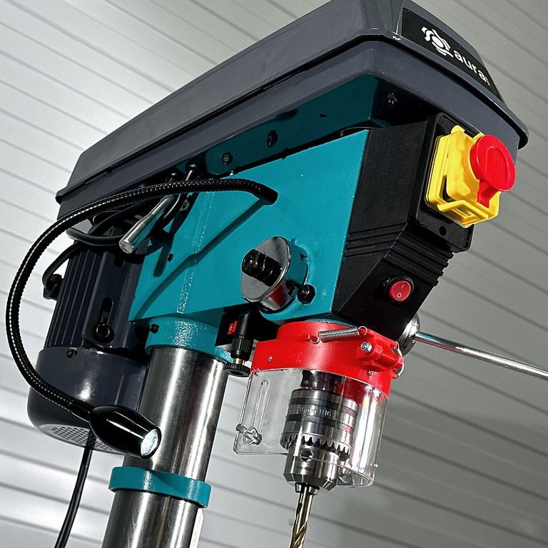 Настольный сверлильный станок AURA CM-1316/380 (10131630)