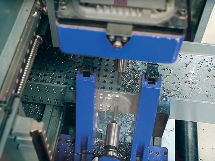 Сверлильная 7-осевая линия B3DL ECO 1200 с ЧПУ